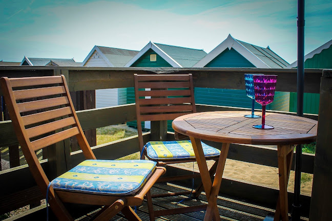 Reviews of Sandy Toes Beach Hut in Colchester - Car rental agency