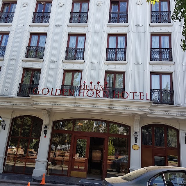 Deluxe Golden Horn Hotel