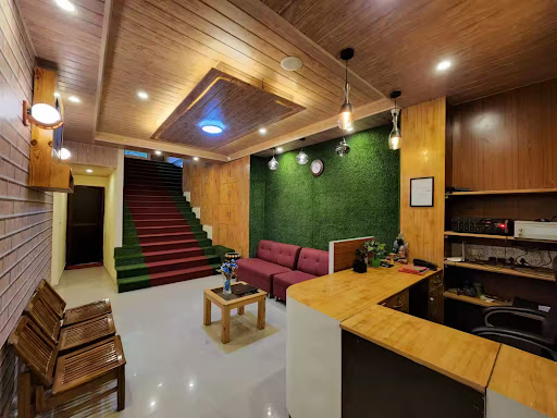 Indulge in the ultimate relaxation at Alaknanda Spa, the best spa in Manali, offering a rejuvenat…