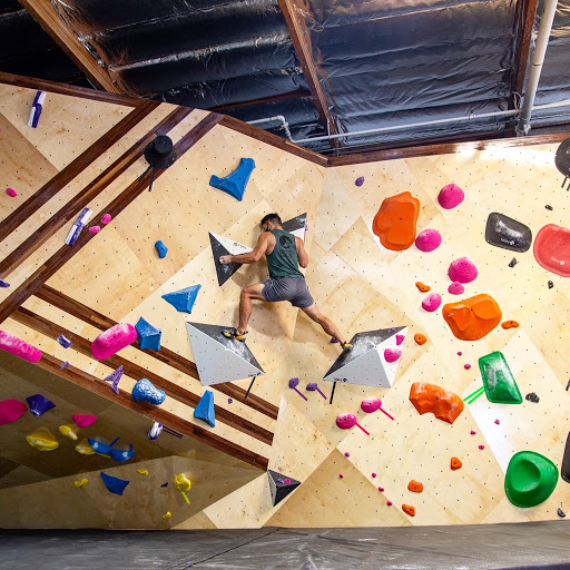 Grotto Climbing & Yoga - Miramar (G2) - Thumbnail