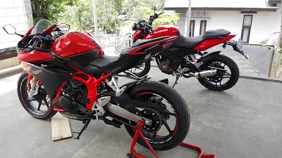 Photos of Queen Cuci Motor dan Mobil