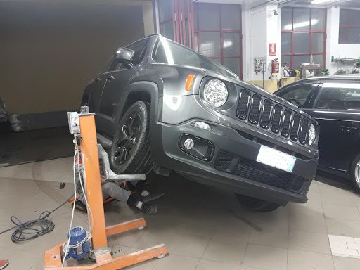 Carrozzeria Mandaradoni Giuseppe - Thumbnail