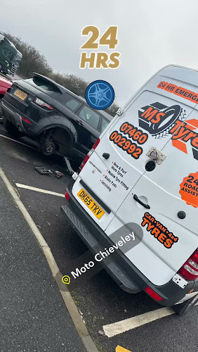 Mobile Tyre Fitting Emergency Mobile Tyre Fitting 24/7