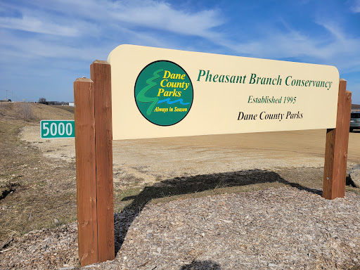 Pheasant Branch Conservancy North Parking and Trailhead