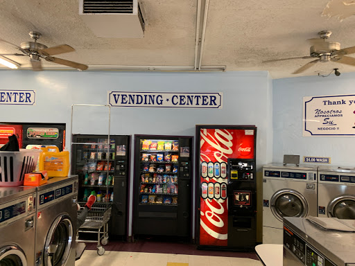 Sparkling Clean Coin Laundry Logo