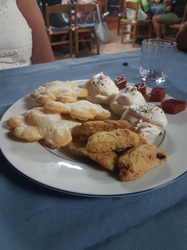 Agriturismo Caldosa Di Salvatorica Bua