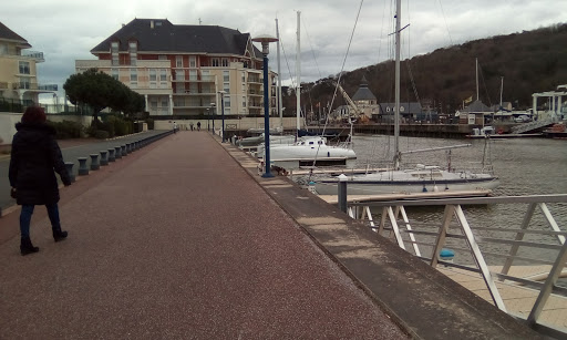 Esplanade Michel d'Ornano - Thumbnail
