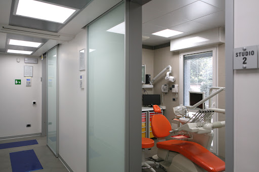 Studio Medico Dentaltre - Thumbnail
