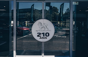 Photo n°13 de PEUGEOT NOMBLOT MONTCEAU à Montceau-les-Mines (Vendeur de voitures d'occasion)