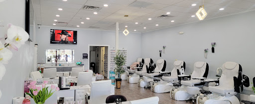 Lee’s nails & spa