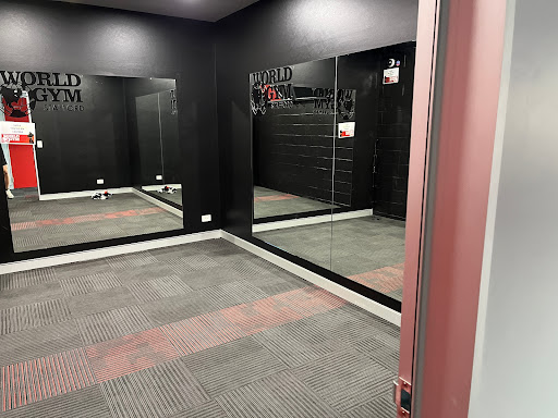 World Gym Stafford Gallery - Australia