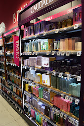 Photo n°3 de PHARMACIE SAINT JULIEN à Cazouls-lès-Béziers (Pharmacie)