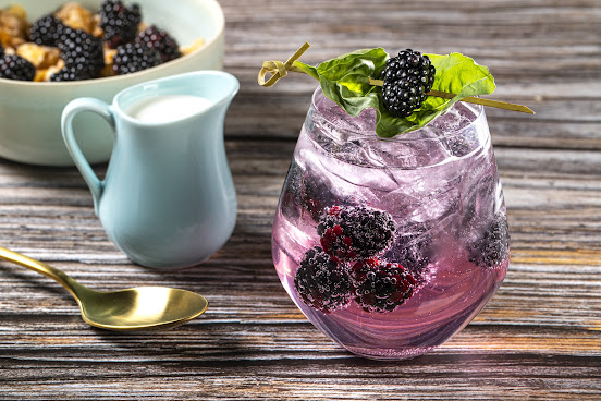 Early Birds - A Breakfast Spot by null