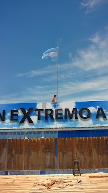 De Un Extremo A Otro, Author: richard walter forcada