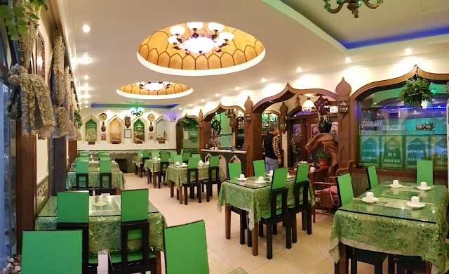 Xinjiang Crescent Moon Uighur Muslim Restaurant