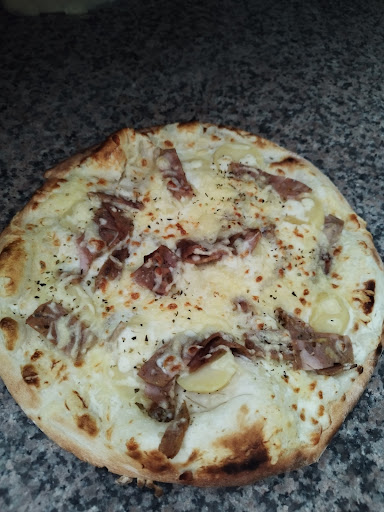 Photo 1 - Pizza Tonio