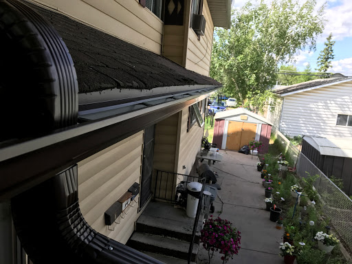 Vic's Eavestroughing-Exteriors - Thumbnail