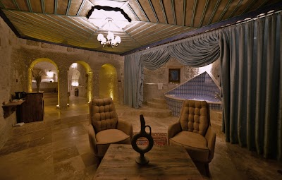 Grand Cave Suites