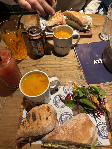 The Piper's Rest - Pub