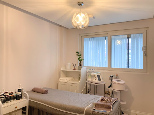 K Beauty & Spa - Ewell