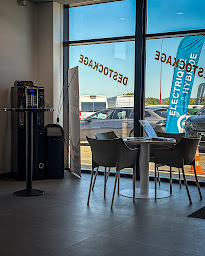 Photo n°8 de PEUGEOT VILLENEUVE MACARD 47 à Villeneuve-sur-Lot (Concessionnaire Peugeot)