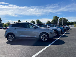 Photo n°13 de Hyundai Tours - EOS des Nations à Saint-Cyr-sur-Loire (Vendeur de voitures d'occasion)