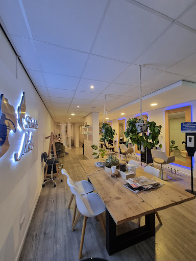 Hairstudio Mido - Thumbnail