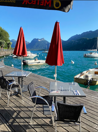 Photo de Le Santo - Bar / Restaurant - Piscine Chauffée à Talloires (74290)
