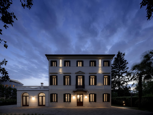 The Foscarini Logo