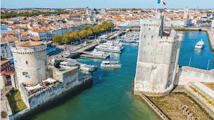Photo n°1 de Maxwell-Baynes | Christie's International Real Estate - Agence Immobilière Luxe La Rochelle à La Rochelle (Agence immobilière)