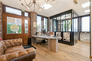 Photo n°4 de CENTURY 21 Chablais Léman Évian à Évian-les-Bains (Expert immobilier)