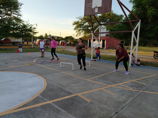 Centro de Acondicionamiento Físico al Aire