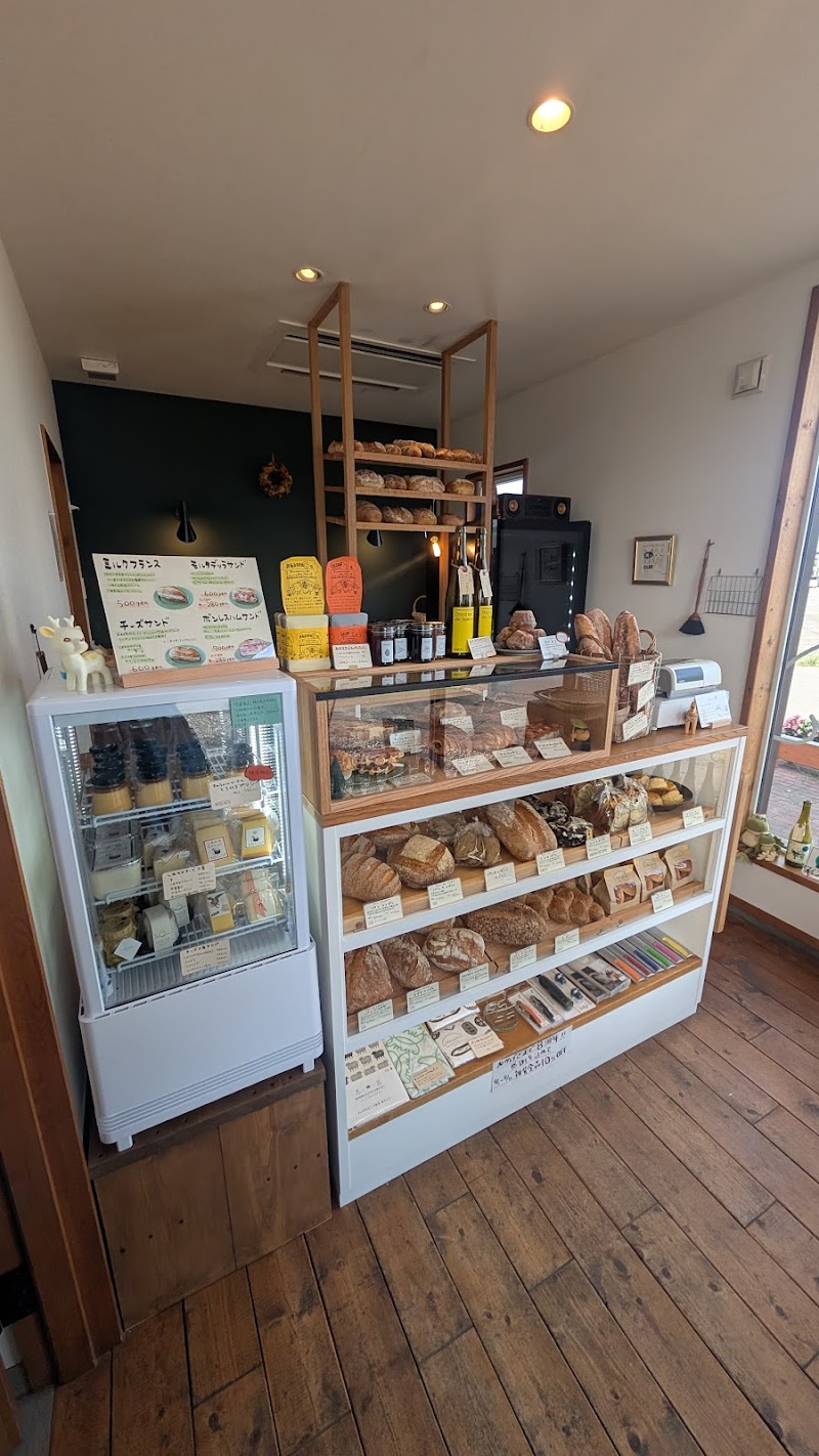 mawarimichi（ブーランジェリーまわりみち）