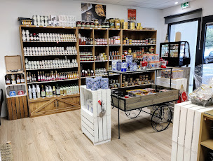 Photo n°2 de Épicerie Fine Gusto Giusto Borgo à Borgo (Épicerie fine)