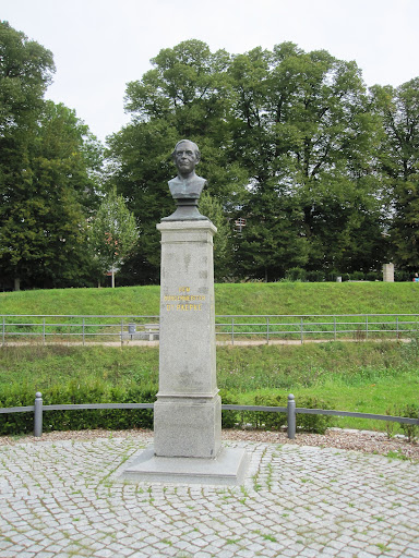 Paepke-Denkmal - Thumbnail