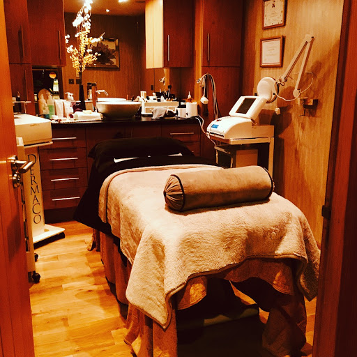 Peppermint Beauty Salon