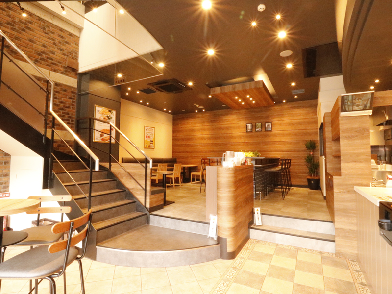 NEW YORKER'S Cafe 新橋汐留口駅前店