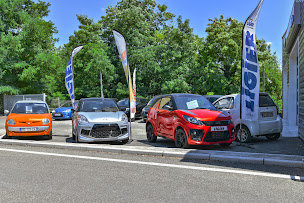 Photo n°13 de LIGIER STORE - CARS ALPESPROVENCE LA TOUR D'AIGUES - VOITURES SANS PERMIS LIGIER à La Tour-d'Aigues (Vendeur de voitures d'occasion)