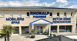 Photo n°1 de RHONALP PISCINES à Saint-Nazaire-les-Eymes (Magasin de spa)