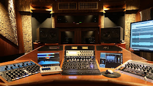 Photo n°2 de Translab Mastering Studios à Paris (Studio d'enregistrement)