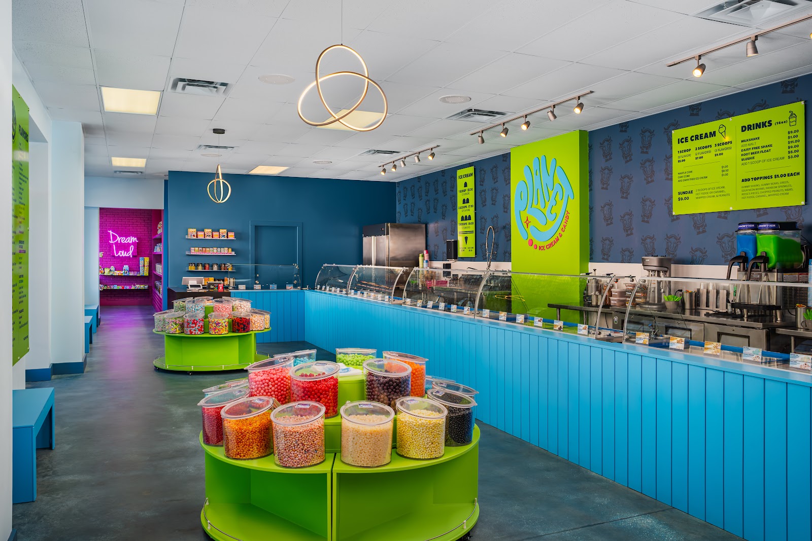 Planet Ice Cream & Candy — photo 1