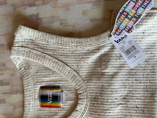 VANS Store Marcianise - Thumbnail