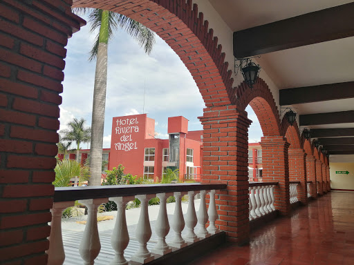 Hotel Rivera del Ángel