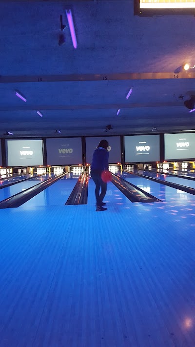 Bowlmor Lanes