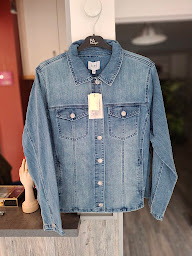 Photo n°8 de Encore Plus à Saint-Dié-des-Vosges (Boutique d'accessoires de mode)