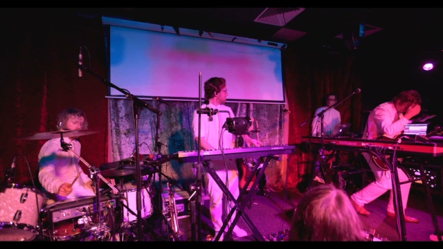 Reviews of Amersham Arms in London - Night club