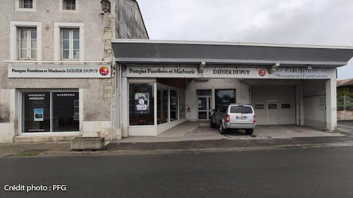 Photo de Pompes Funèbres et Marbrerie DIDIER DUPUY - PFG AIGRE