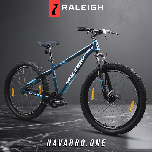 Raleigh Navarro — A solid, comfortable ride that’s ready for the street.  post image