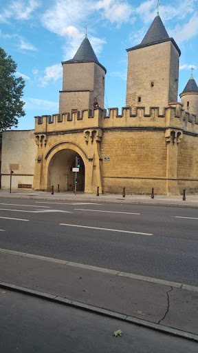 The Right Choice Ministry, Metz