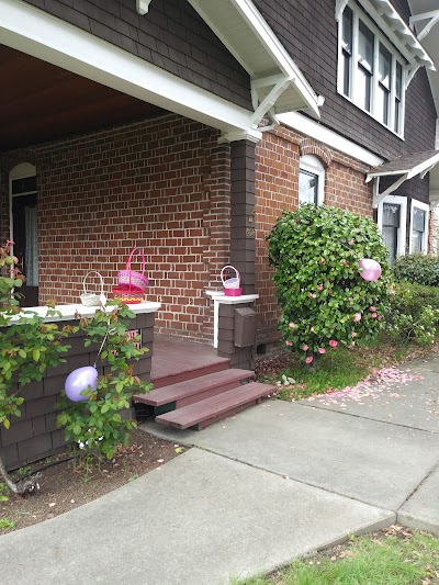 Schmidt House Museum & Library